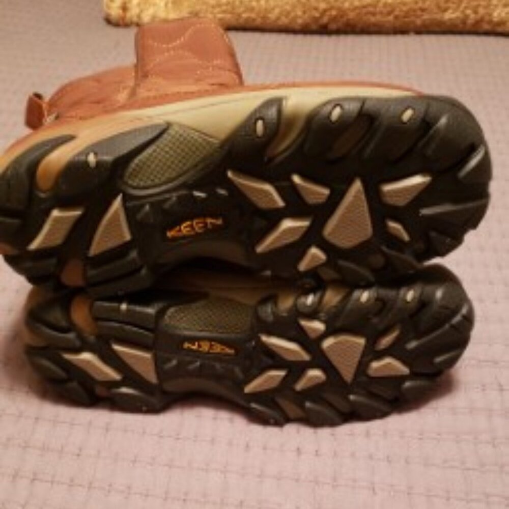 Womens Keen Betty Boot, BROWN, size 8 - Picture 7 of 8